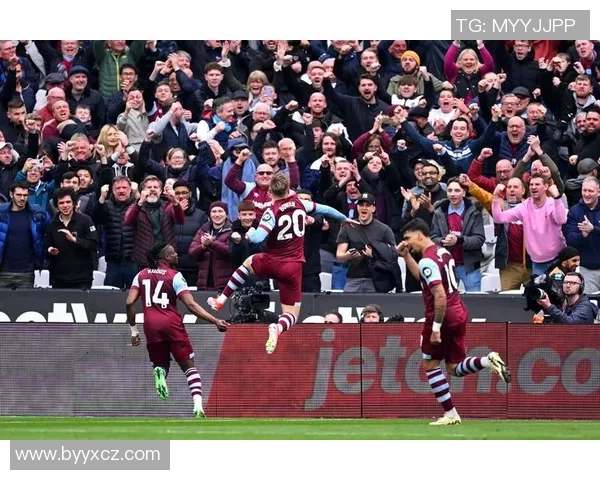 英超激战加的夫主场迎战西汉姆全力争胜展现球队实力